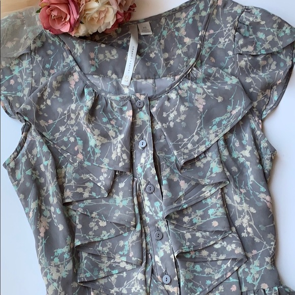 🌹Lauren Conrad Floral Button Front Blouse - Picture 3 of 7
